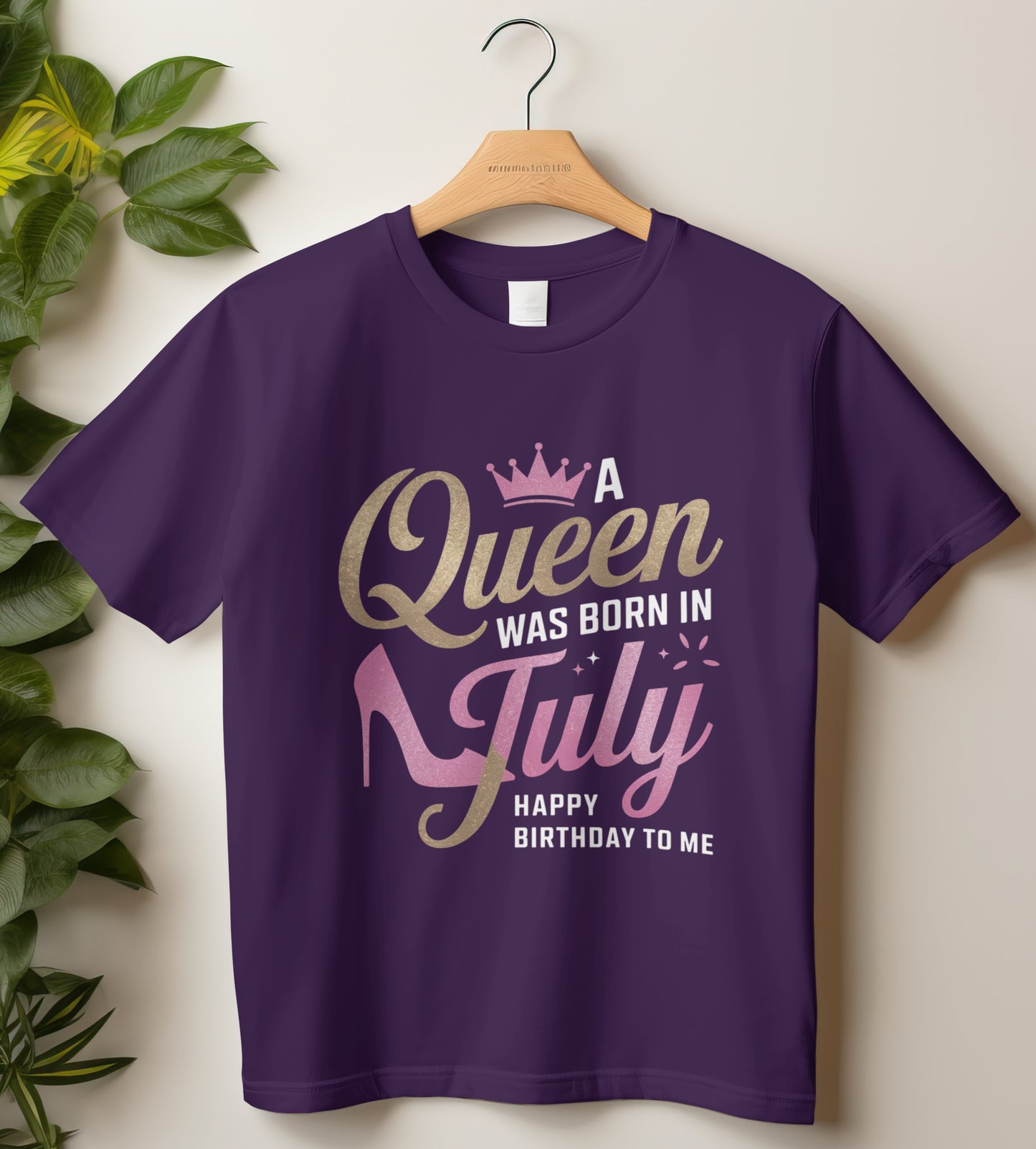 July Birthday T-shirt Round Neck Half Sleeve (A Queen was born in July)
