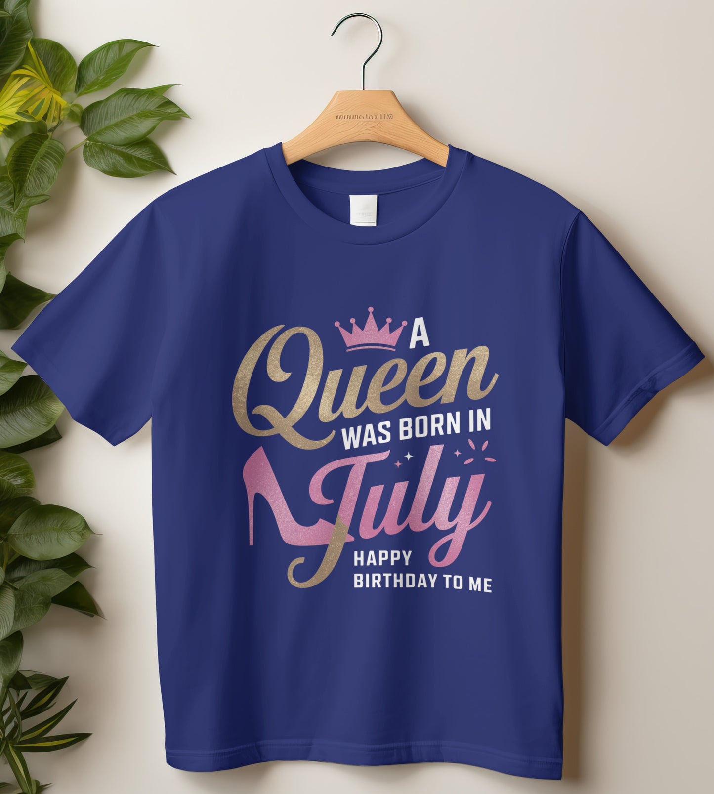 July Birthday T-shirt Round Neck Half Sleeve (A Queen was born in July)