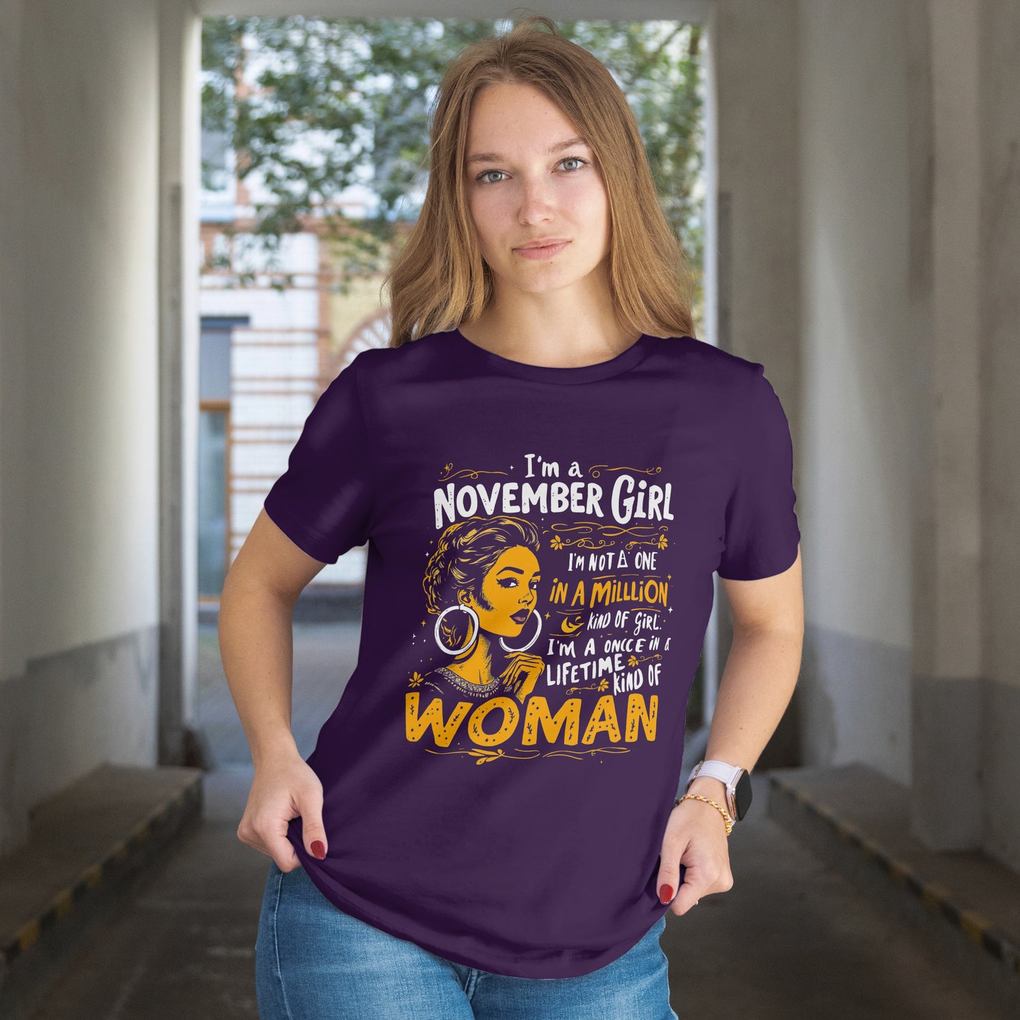 November Birthday T-shirt Round Neck Half Sleeve (I am a November Girl)