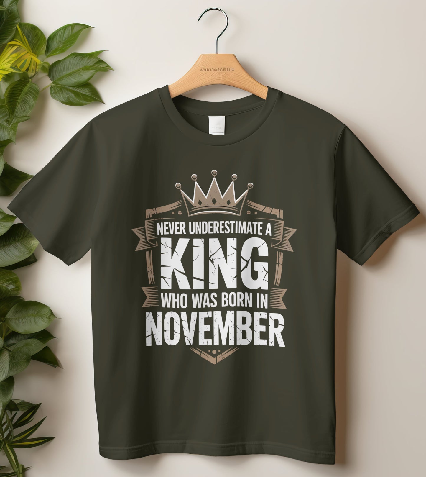 November Birthday T-shirt Round Neck Half Sleeve (Never Underestimate a King who was born in November)