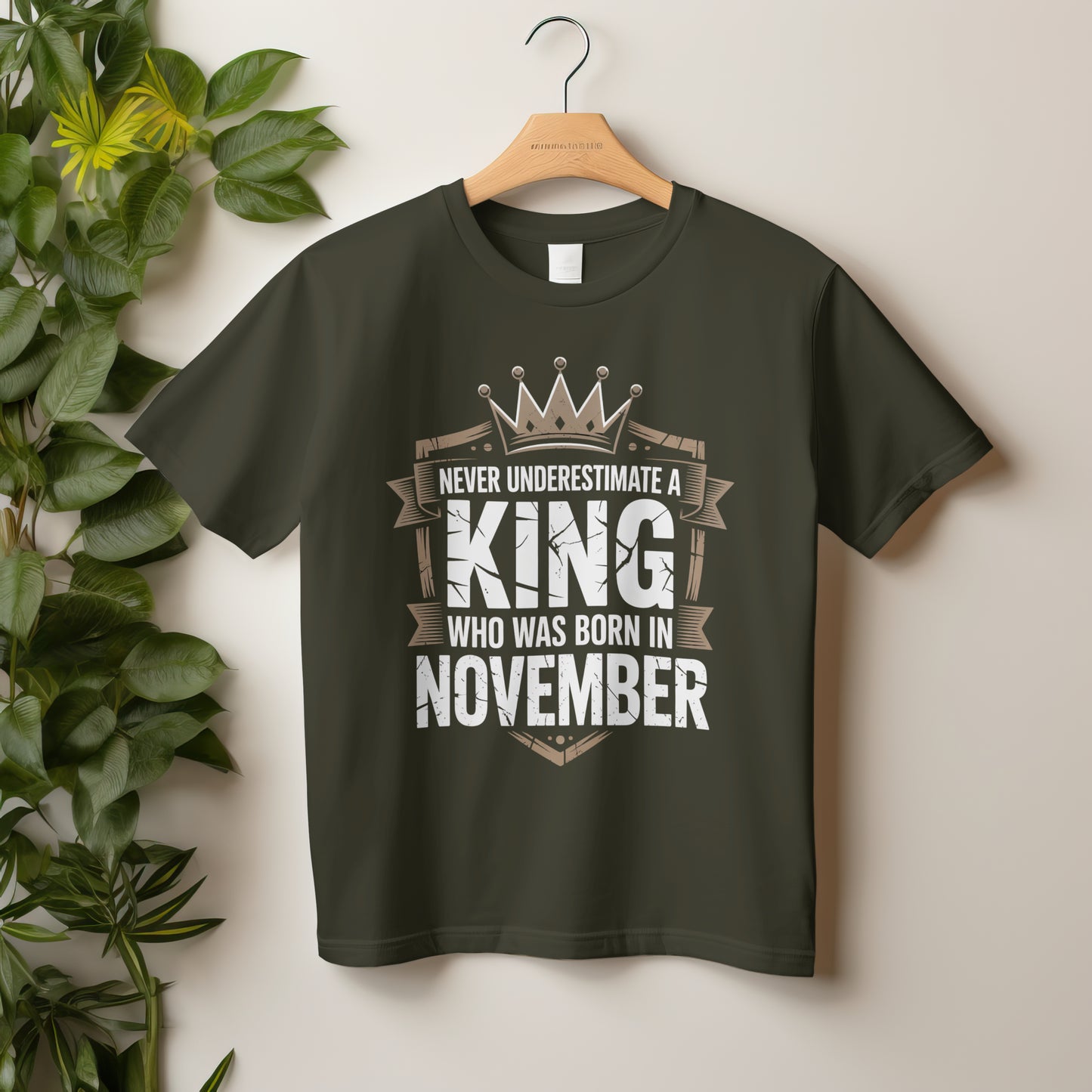 November Birthday T-shirt Round Neck Half Sleeve (Never Underestimate a King who was born in November)