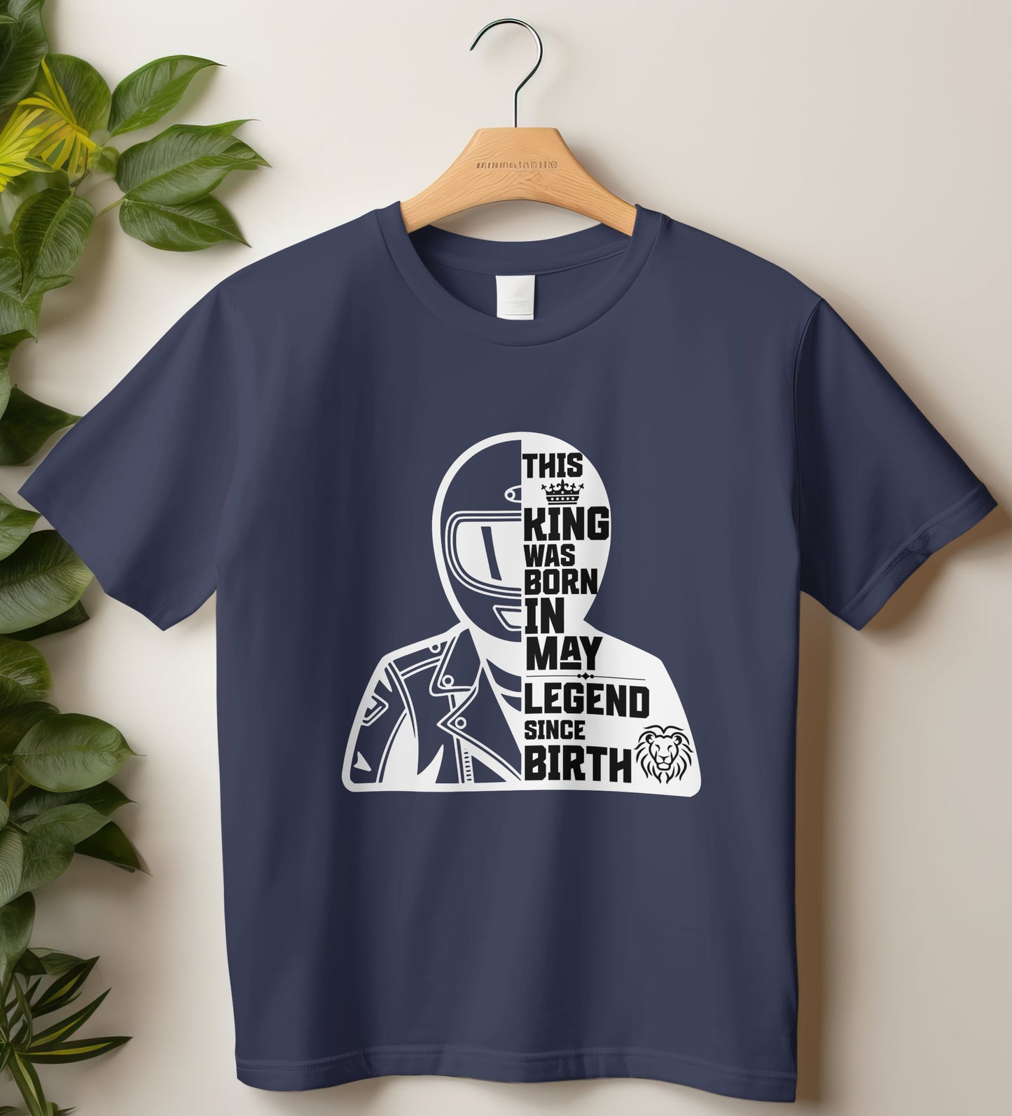 Biker Birthday T-shirts Round Neck Half Sleeve (This king was born in May)